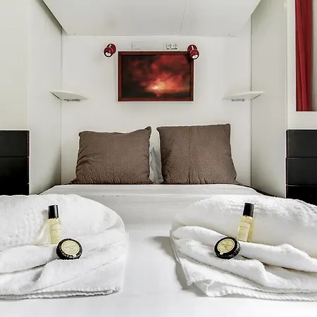 In The Heart Of - Montorgueil/marais Apartment Paris