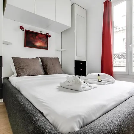 In The Heart Of - Montorgueil/marais Apartment *